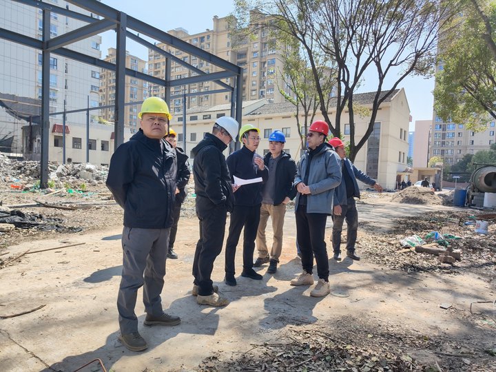 公司新聞 | 市工業(yè)與能源集團黨委副書記、副董事長、總經理龔士東一行赴營運公司開展安全督查